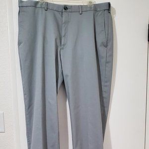 Haggar gray straight leg pants men sz40x32, front & back pockets,great condition
